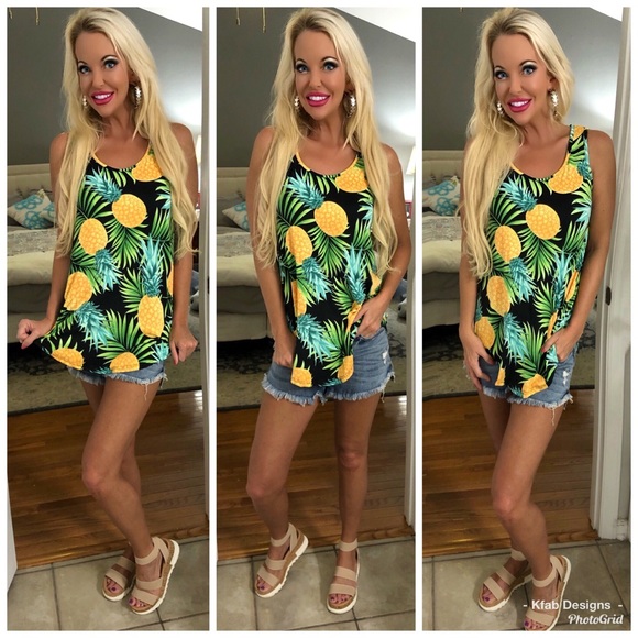 🛍LAST 1! Super Soft Tropical 🏝 Pineapple Tank! - Picture 2 of 7